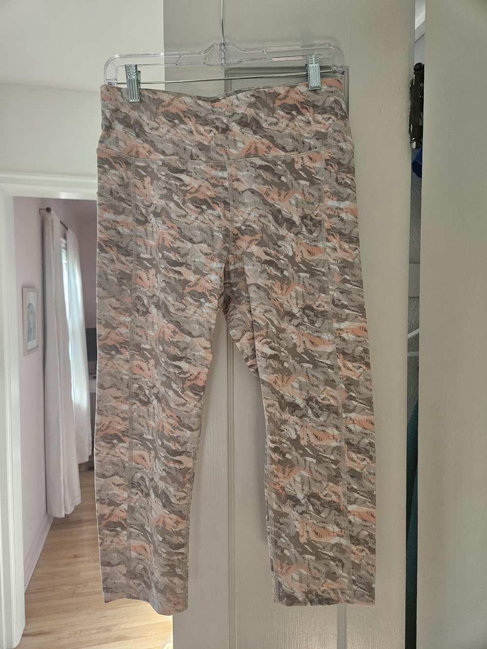 Calvin Klein Performance Peach and Gray Patterned Capris